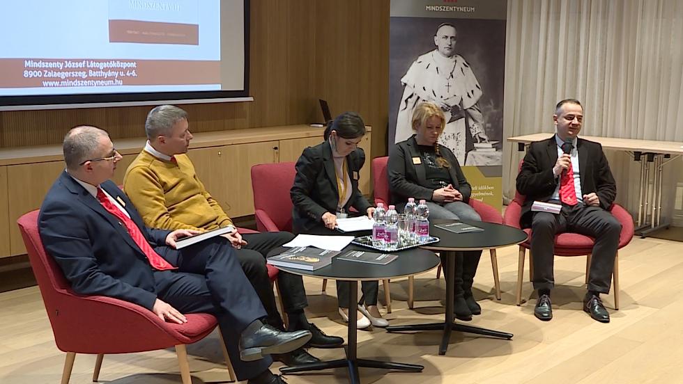 Mindszentyről szóló köteteket mutattak be - VIDEÓVAL Mindszentyről szóló köteteket mutattak be - VIDEÓVAL